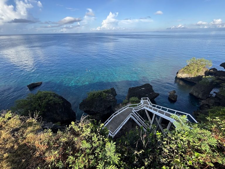 Kawayan Holiday Resort: Stay here when you visit Siquijor